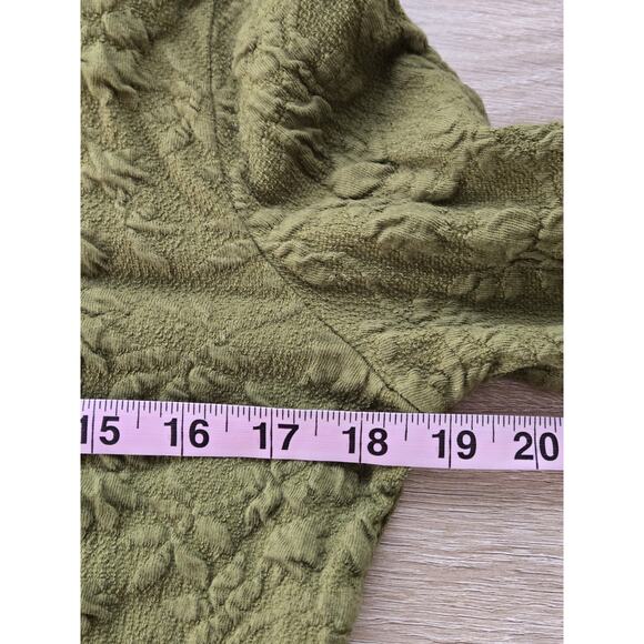 J. JILL Floral Textured Long Sleeve Stretchy Top Medium Green Christmas Holiday - Picture 11 of 13